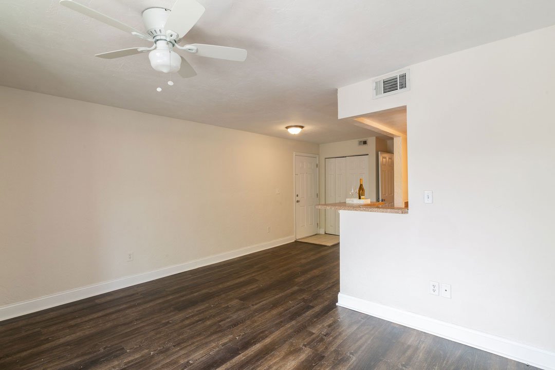 Gainesville Properties Chelsea Lane Apartment Association.