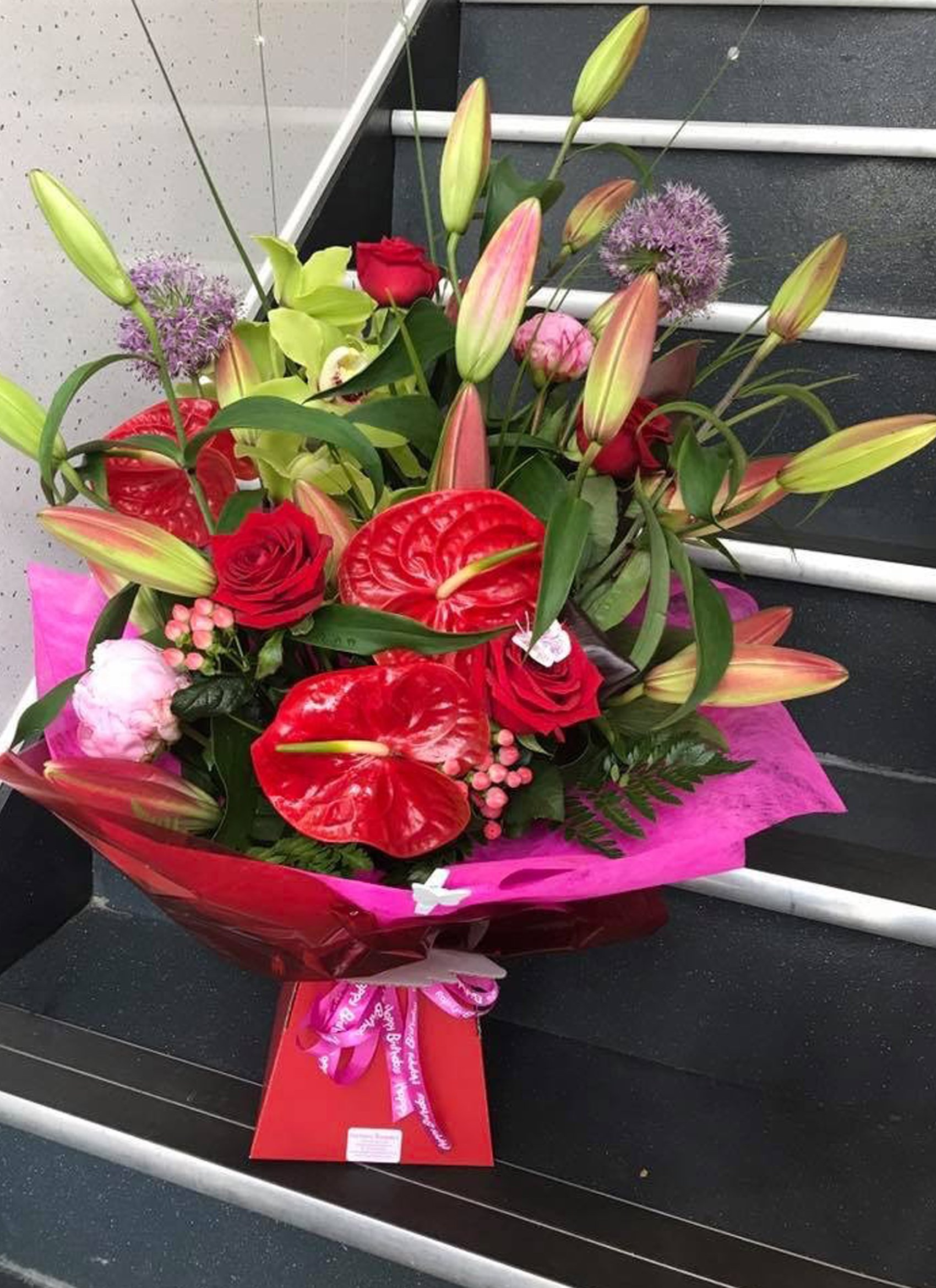 Honors Flowers, your local florist in Plymouth