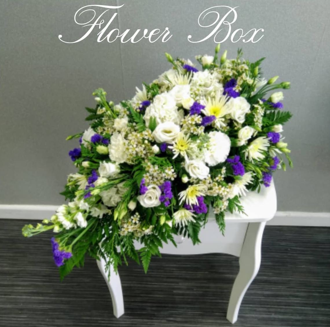 Flower Box Old Harlow