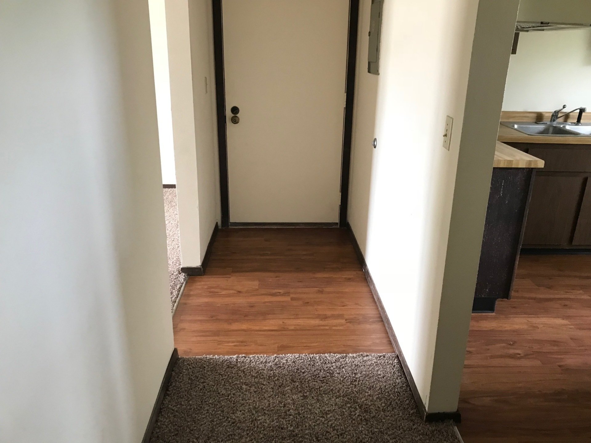 Gateway Real Estate Management, LLC North Aire Apartments