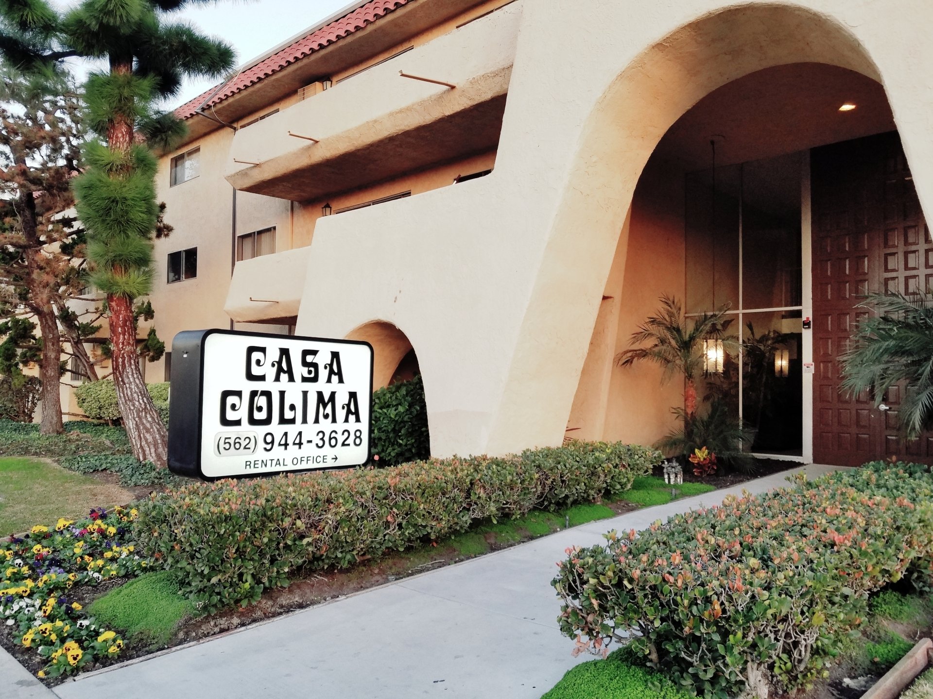 Casa Colima Whittier CA Apartment Homes