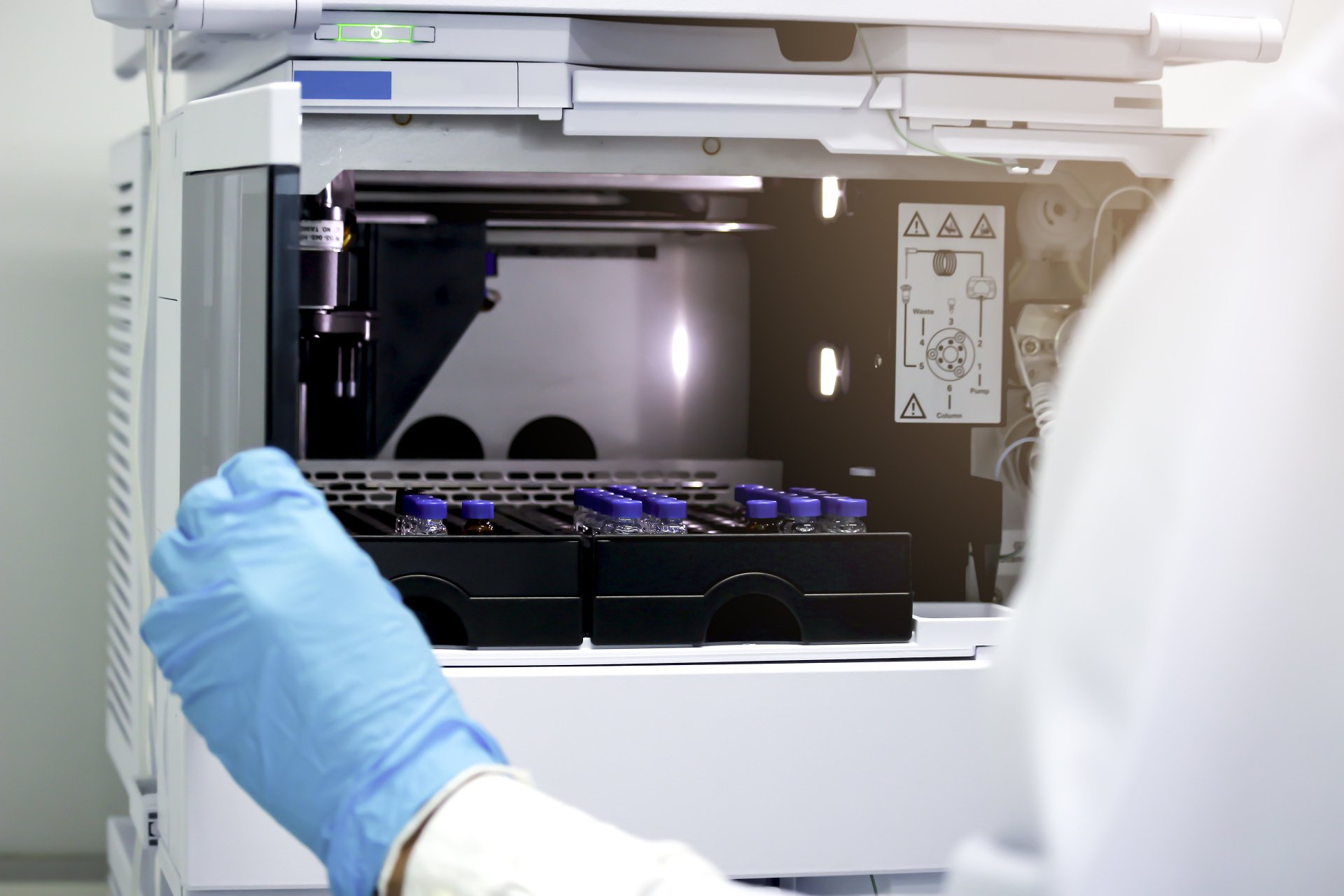 HPLC Instrumentation for Analysis Identifying and Repairing Leaks