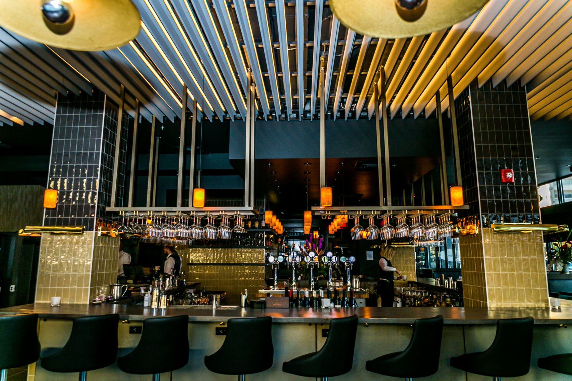 Tavern at Bown Crossing Steak, Seafood, Sushi, Sandwiches in Boise