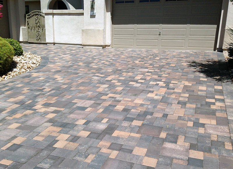 Retaining Walls l Las Vegas, NV l Brazilian Pavers