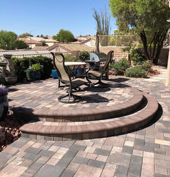 Retaining Walls l Las Vegas, NV l Brazilian Pavers