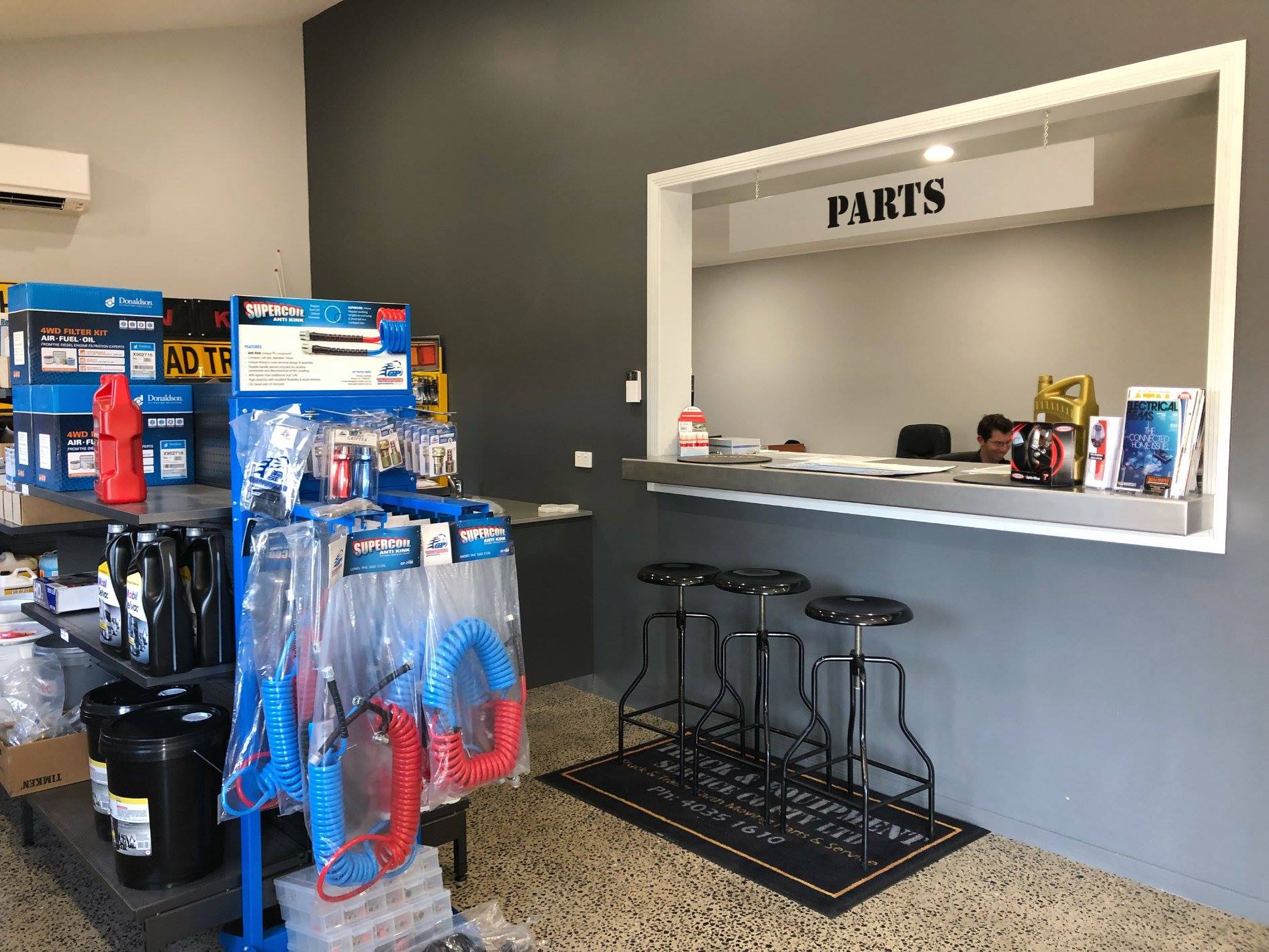 Equipment & Parts in Cairns Truck and Equipment Service CO