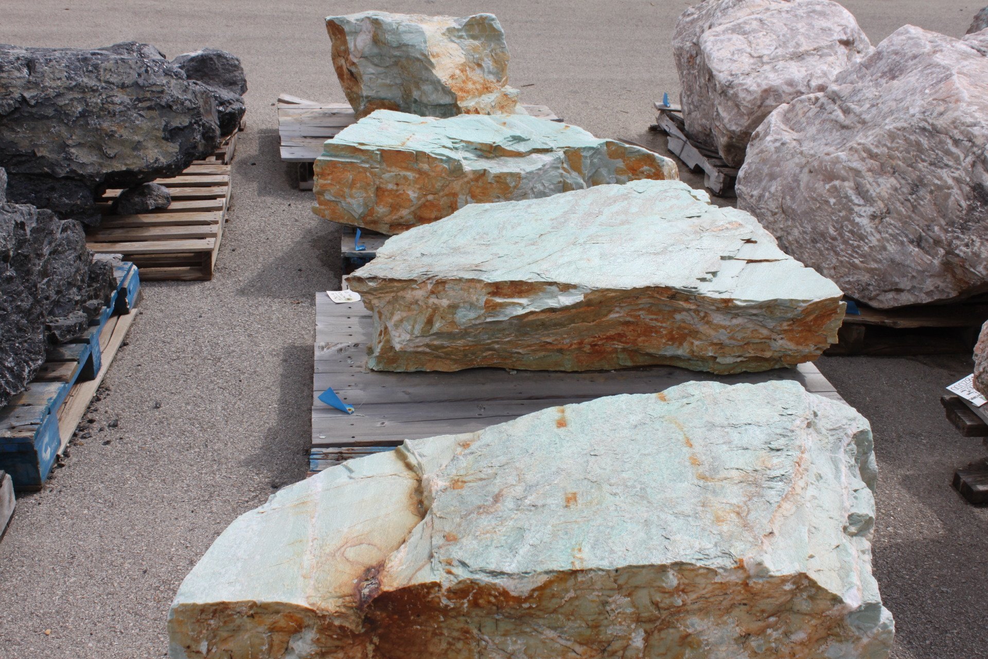 Keylime Quartz Boulders