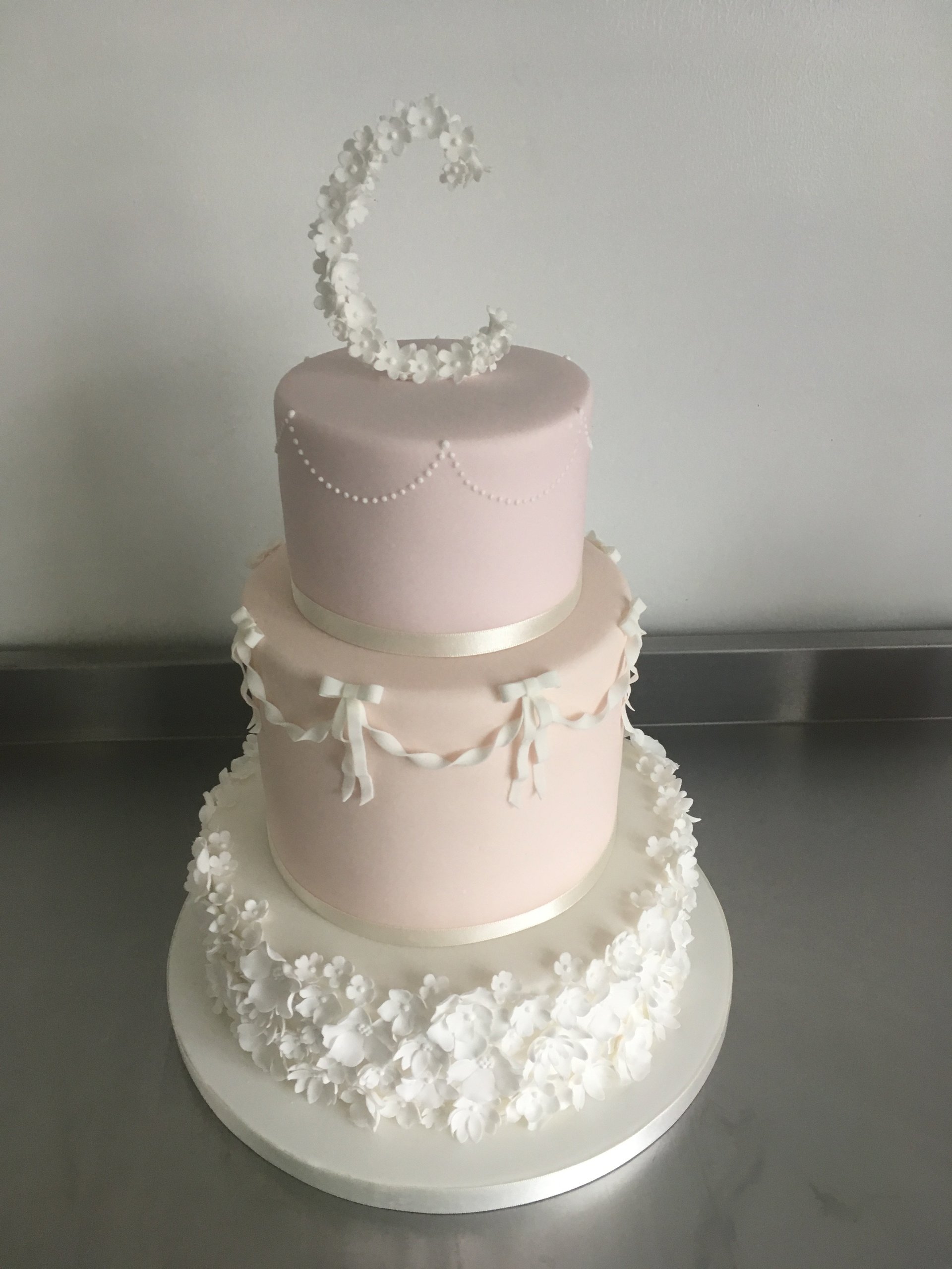 Personalised cakes in Scarborough