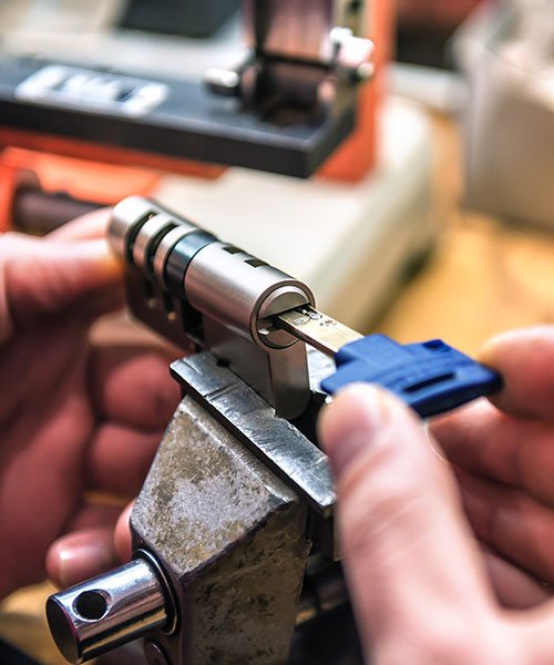 Mobile Locksmith Greensboro, NC Mr. Gnome Locksmith