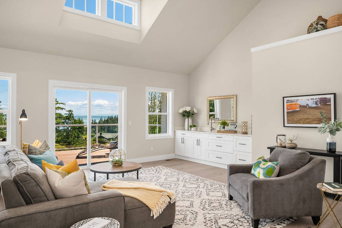 Lake Stevens, WA United Seattle Everett, WA