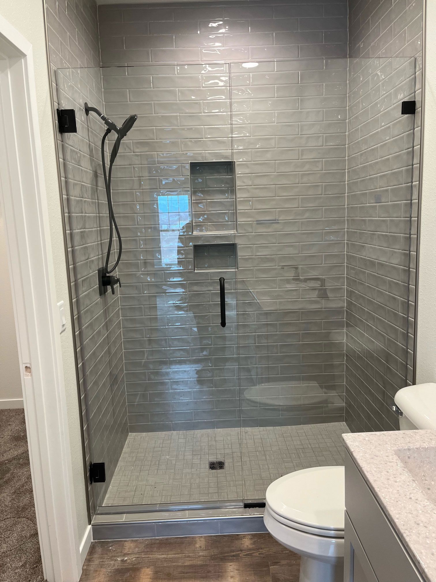 Custom Glasswork La Crosse, WI Glass Interiors & Steel