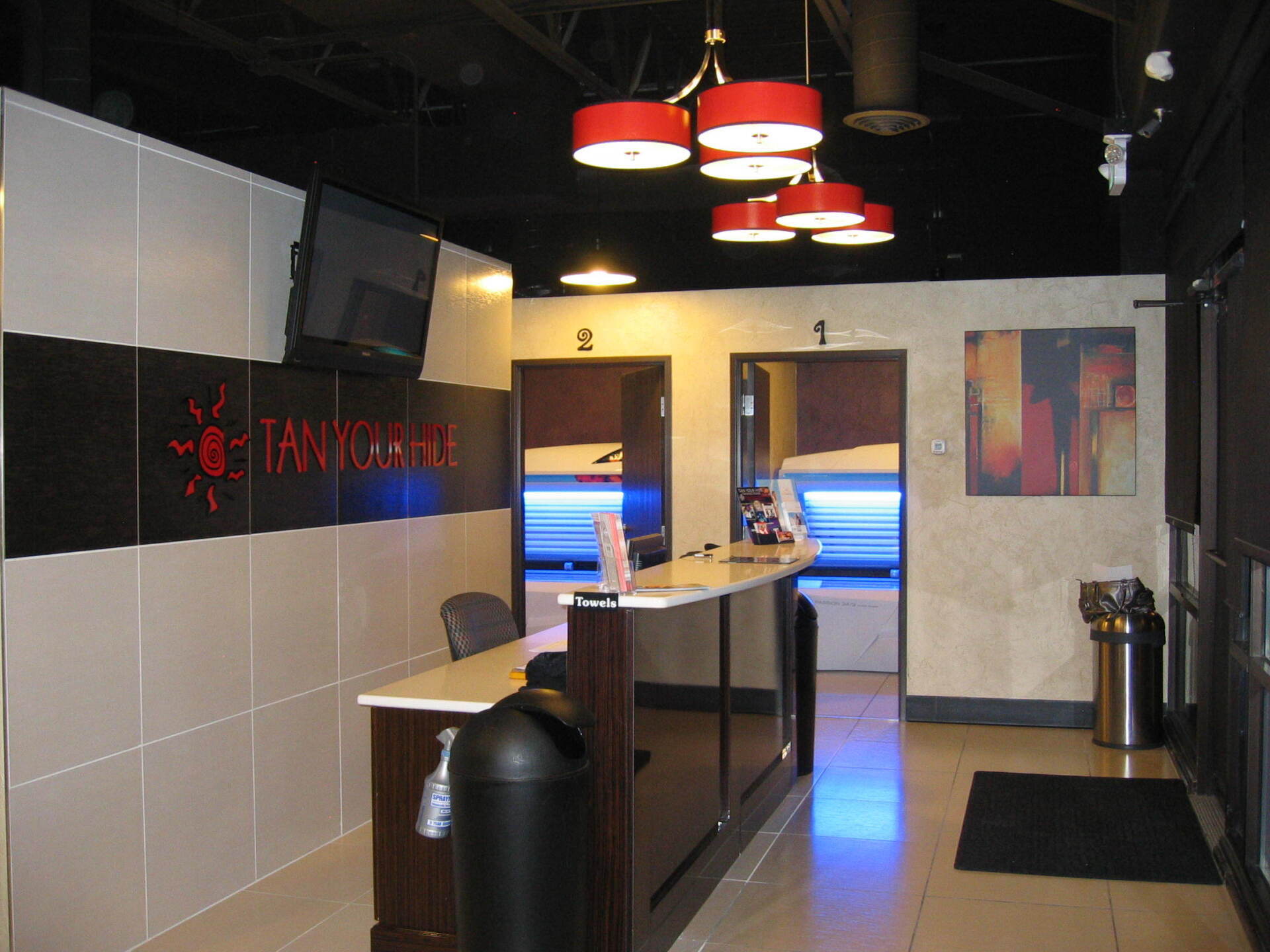 Tanning Salon for Colorado Springs, CO Tan Your Hide