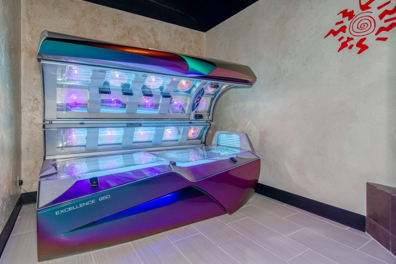 Custom Instant Spray Tan in Colorado Springs, CO Tan Your Hide