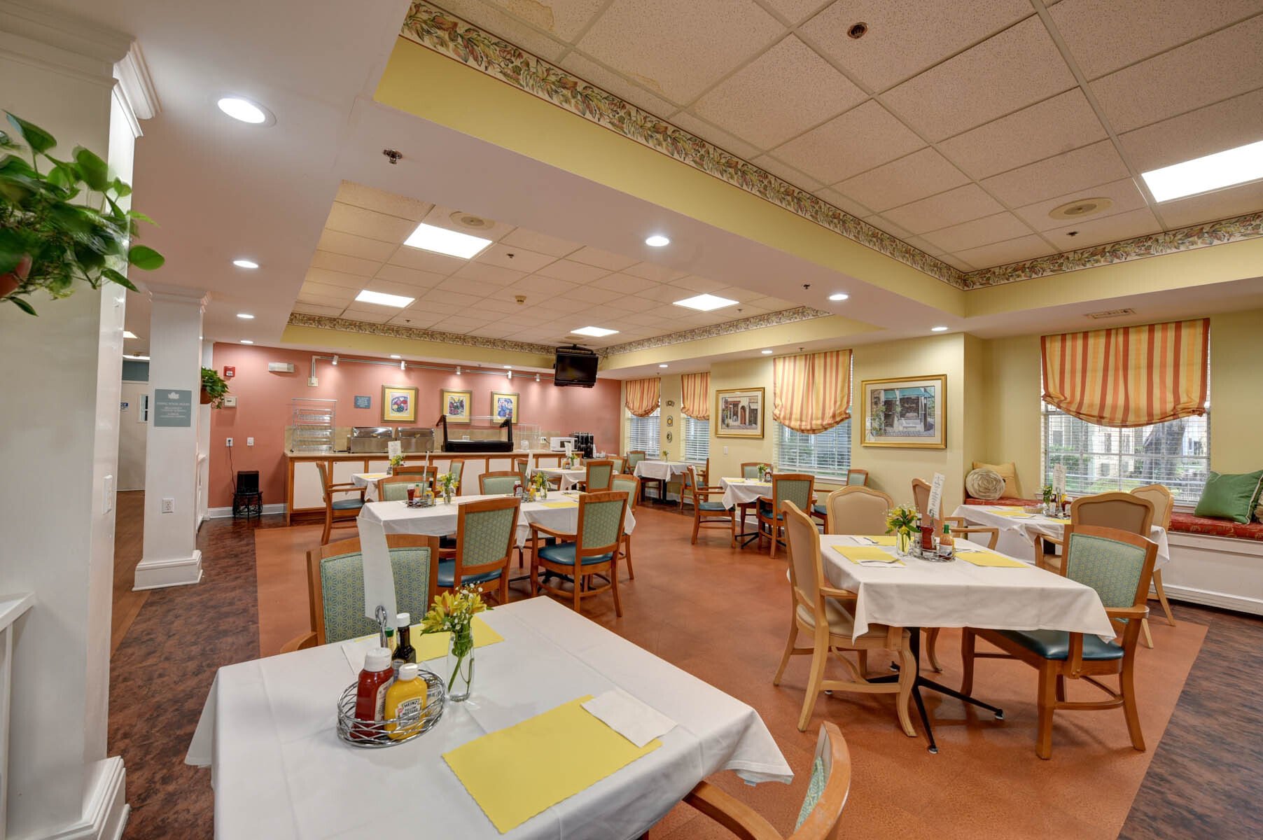 Senior Living Community Lifestyle Gallery New Orleans, LA Ville Ste