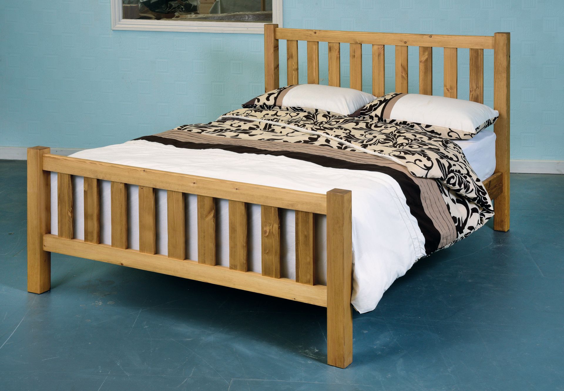 Wooden Beds in Bristol