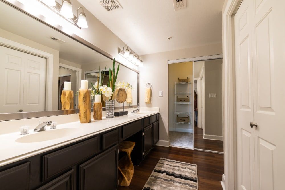 Photos of Marquis at Great Hills Apartments in Austin, TX