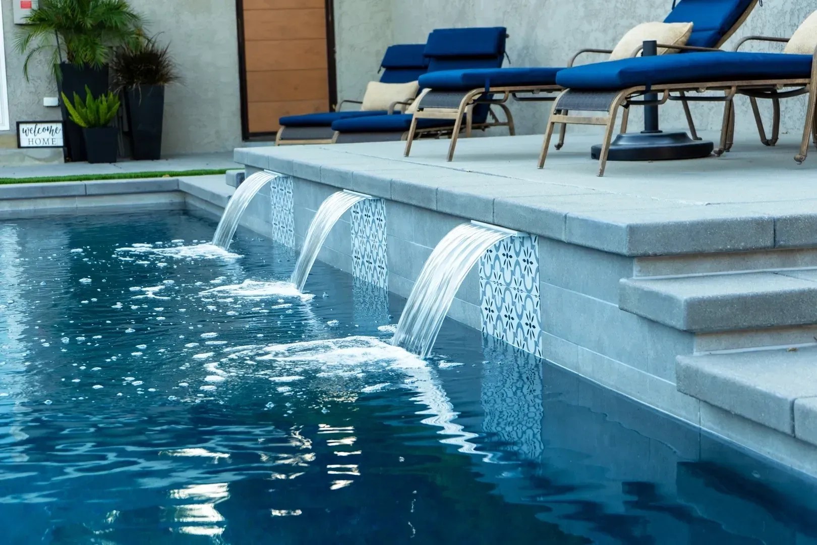Riverside's Custom Pool Builder Design & Construction