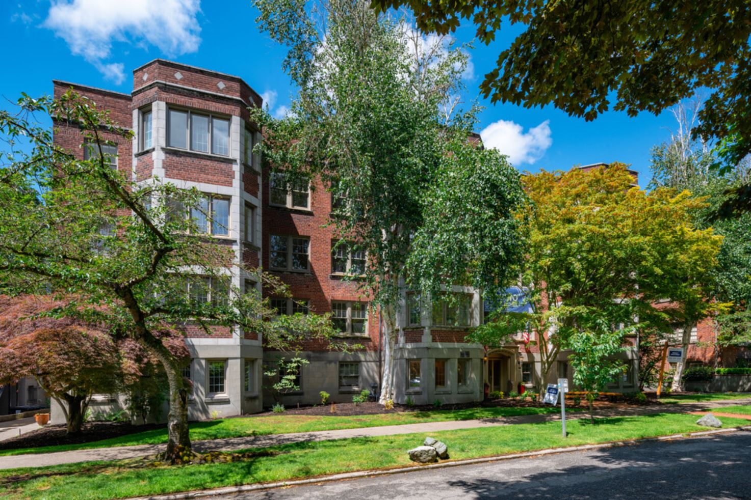 Seattle Apartments for Rent Capitol Hill, University District, West