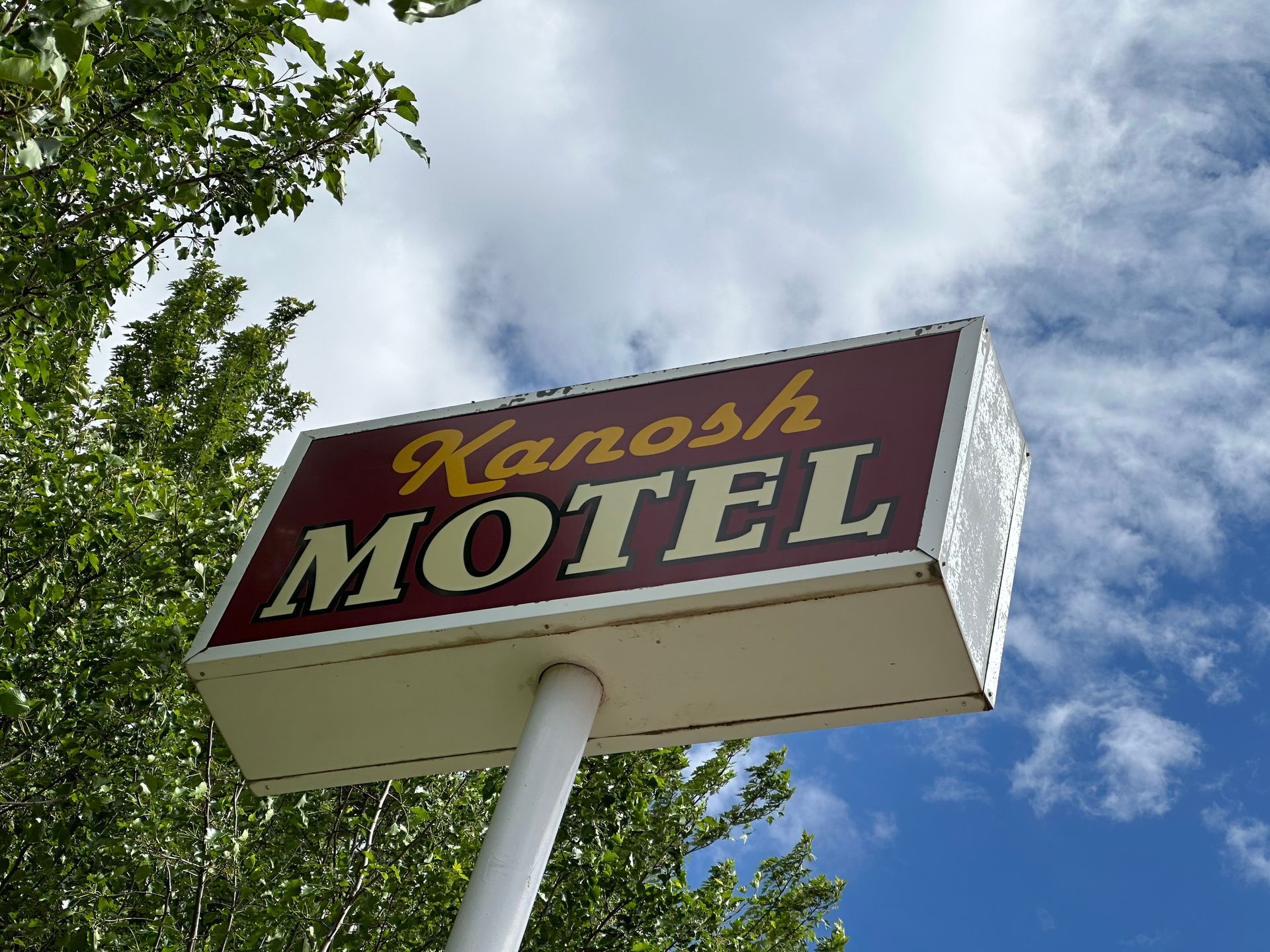 About the Kanosh Motel