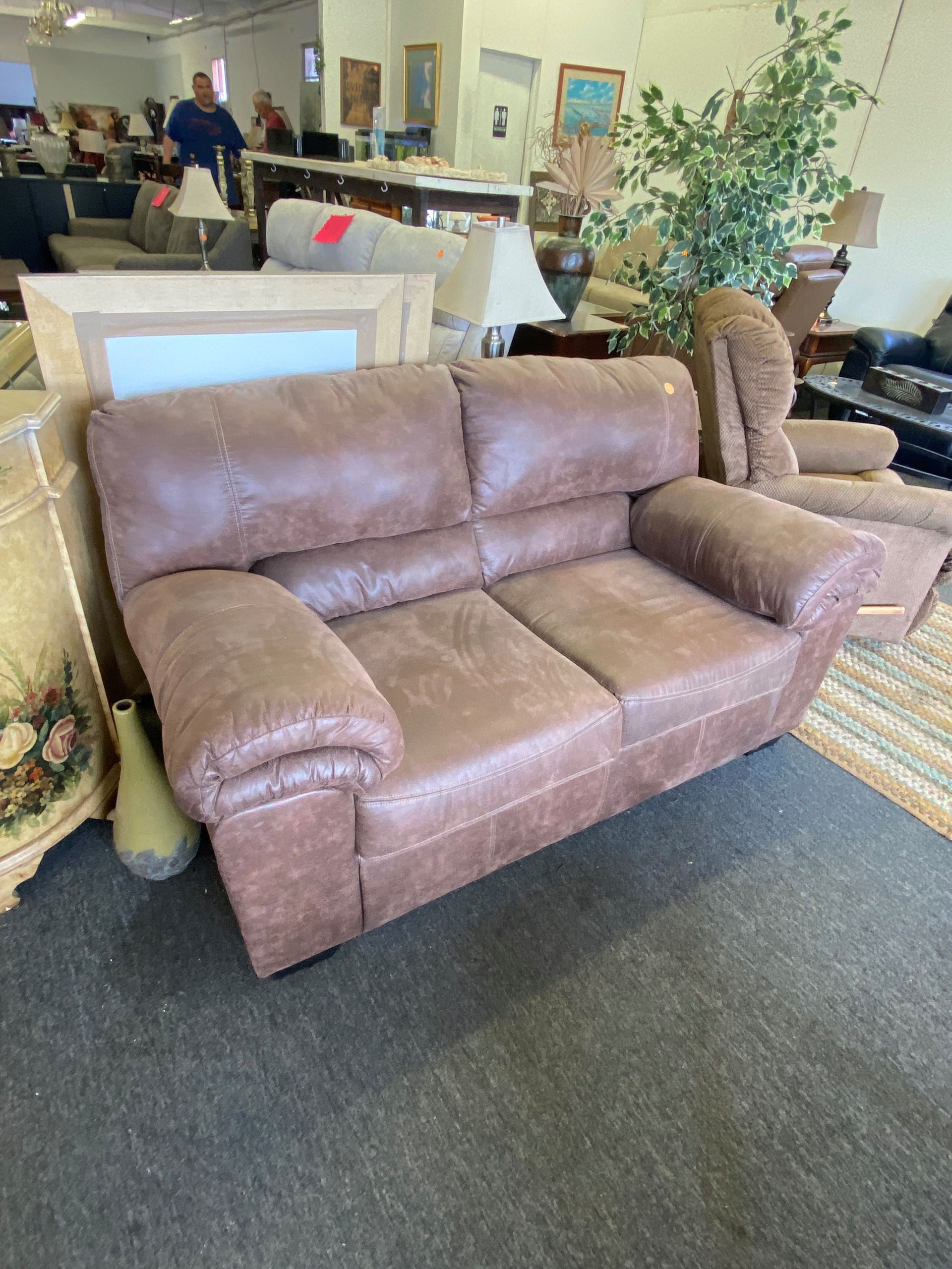 Consignment Furniture Lakeland, FL Thomason Furniture