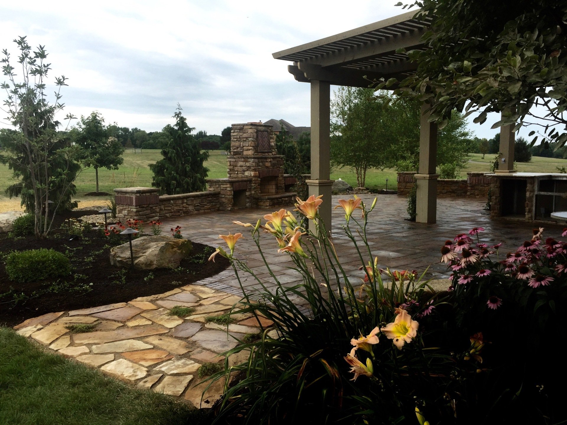 Home Douglas Landscaping Landscaper Smithville OH Landscape Design