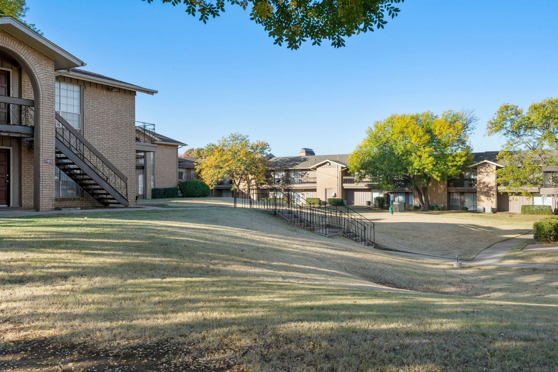 Explore Tulsa's Vibrant Lifestyle from Wimbledon Place