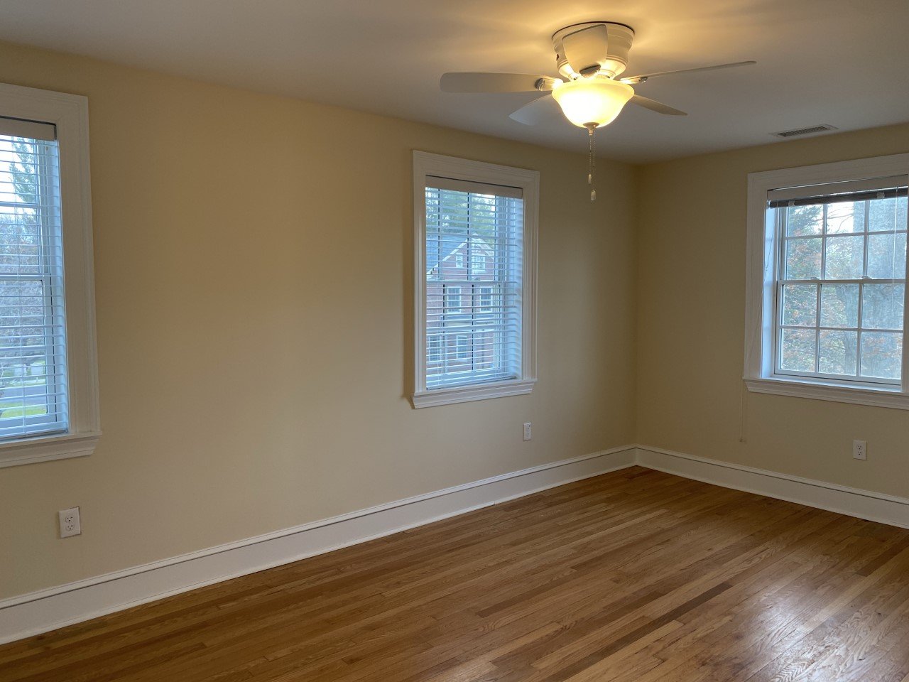 Victory Point Townhomes & Apartments AU Associates