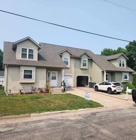 Roofers Serving Holmen, WI Riverland Exteriors Corporation