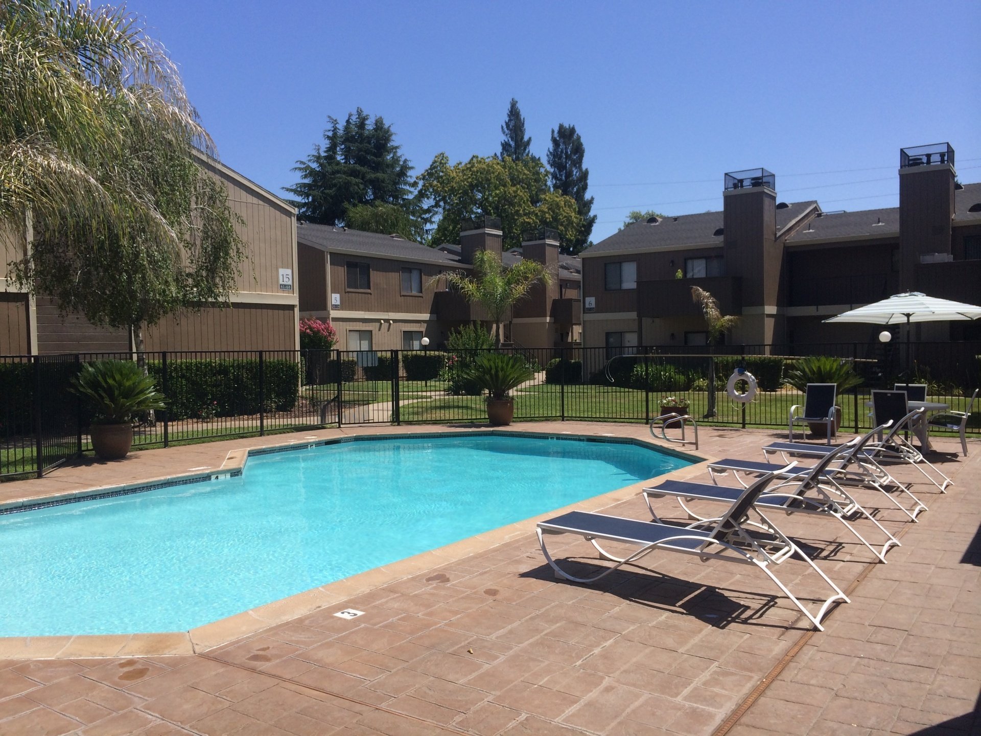 Hastings Ranch Apartments