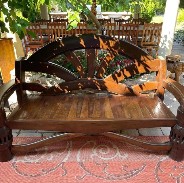 & Furniture Refinishing Las Vegas, NV Medics