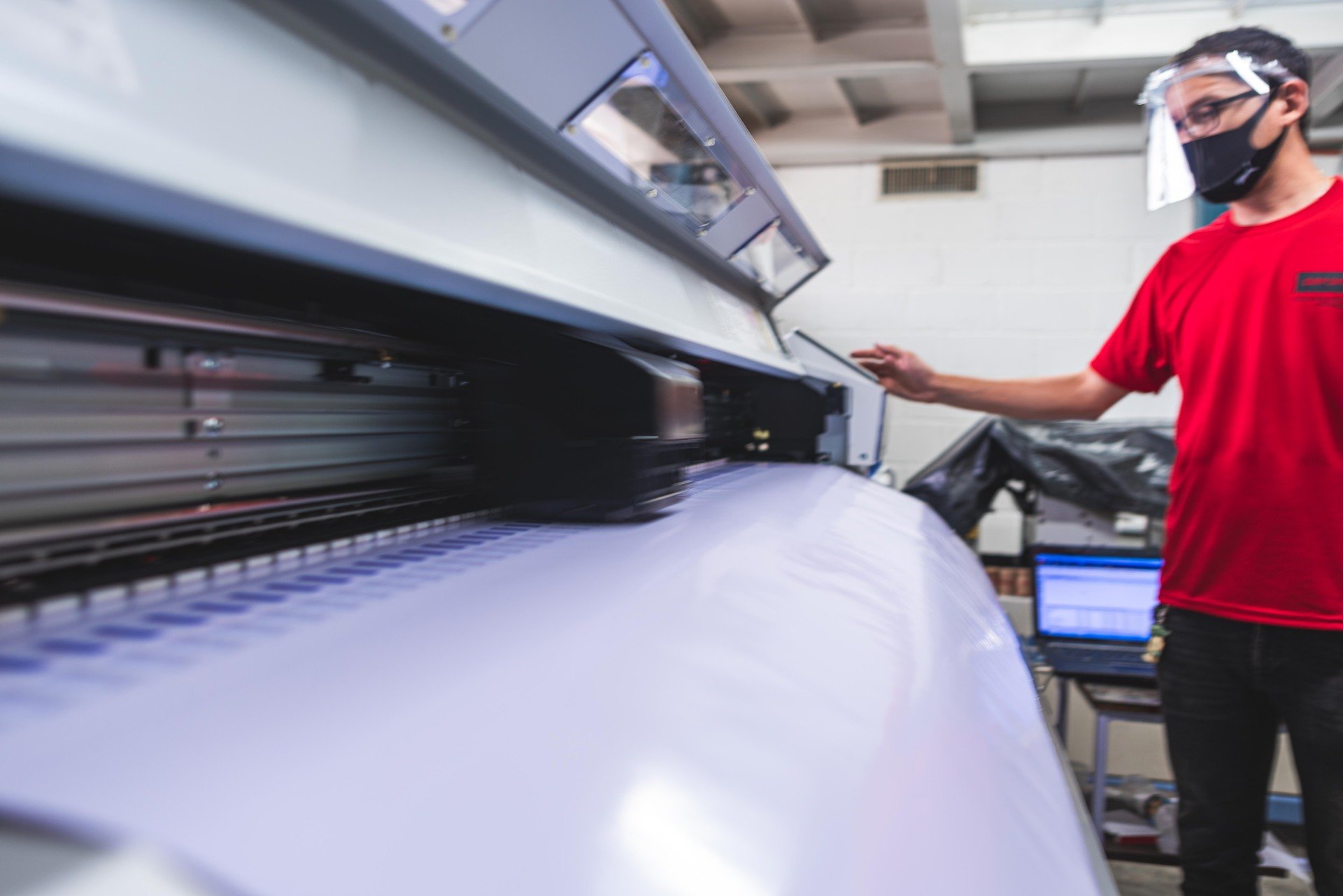 Beneficios de contratar un servicio profesional de impresión de lonas