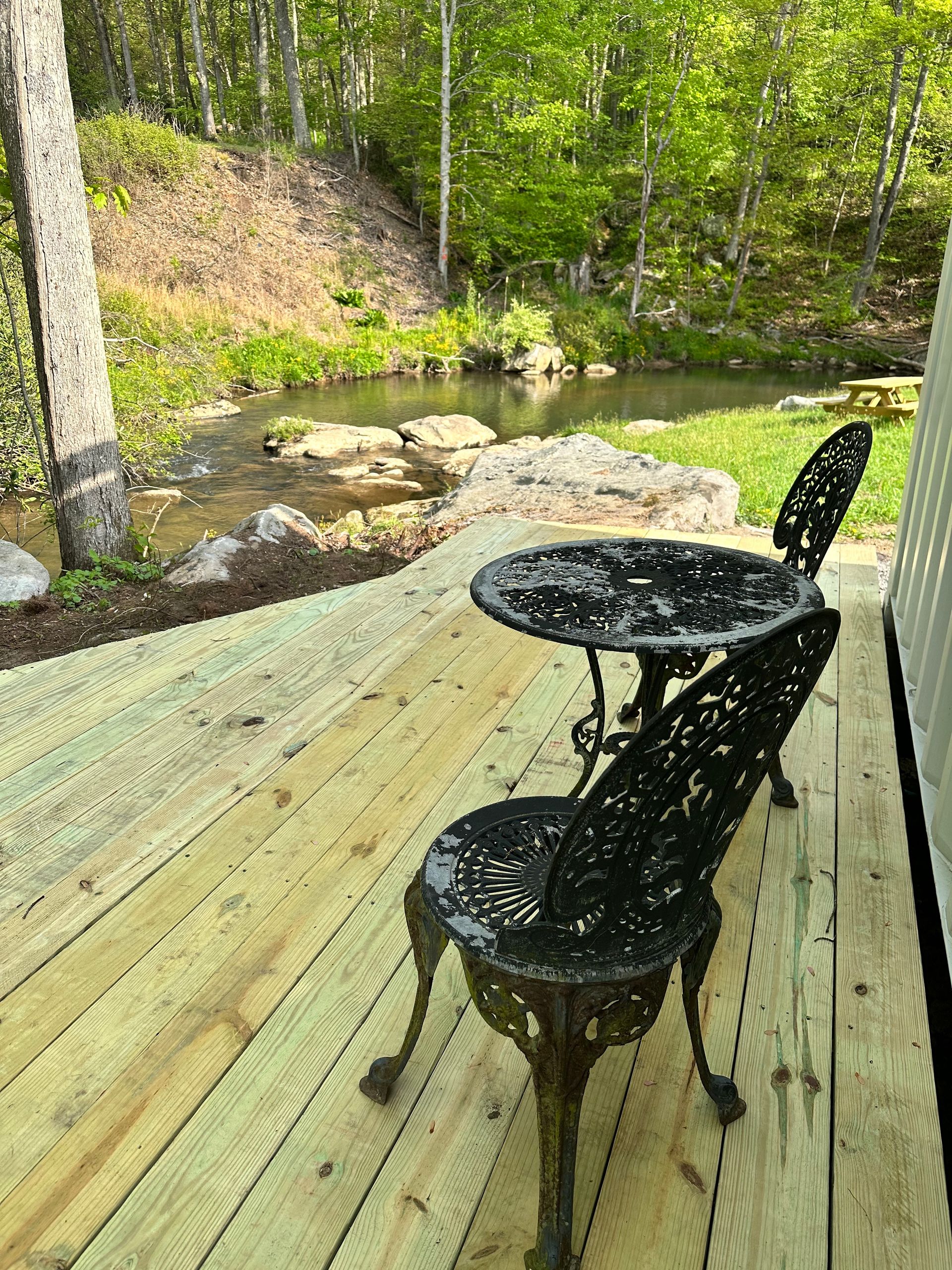 Yorkie Acres Yurt Sleep on the Farm!