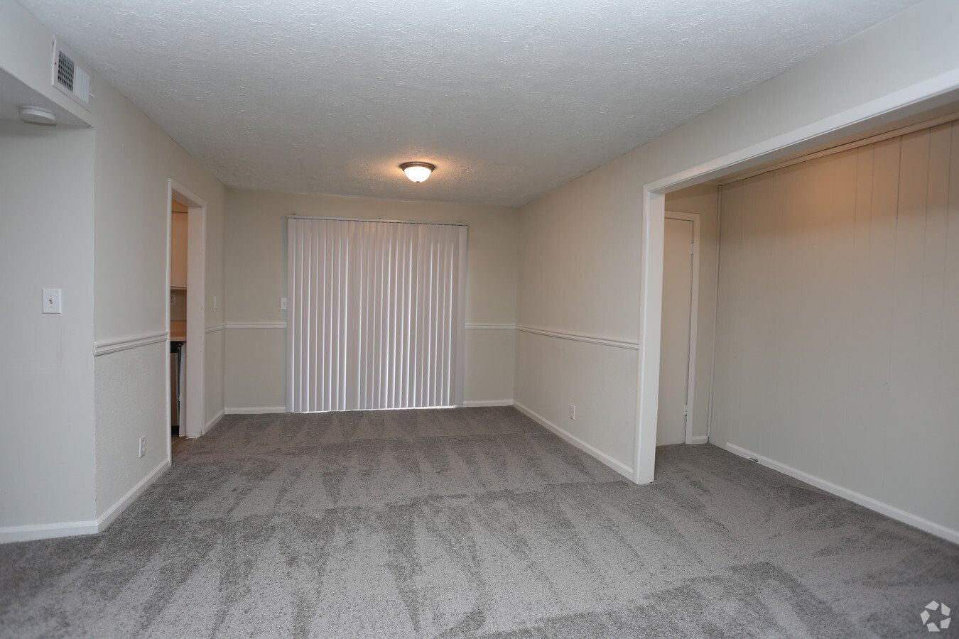 Gallery 2 Bedroom Apartments for Rent, St James Place