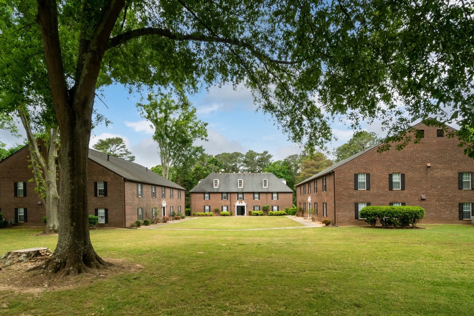 Governor’s Court Apartments Oxford, GA