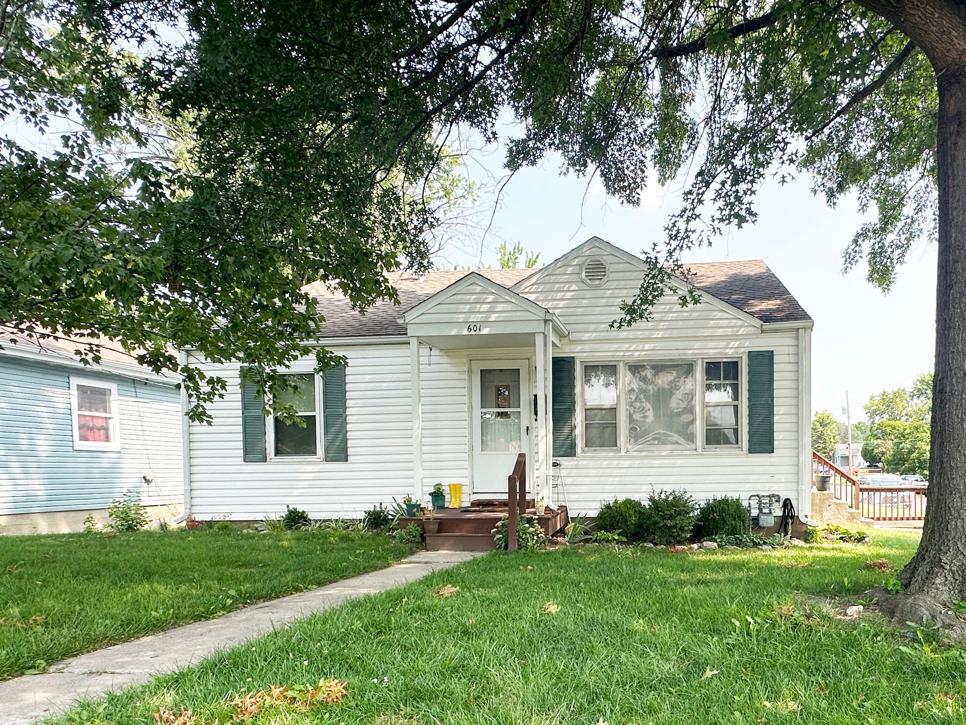 Atterberry Auction & Realty Co. Real Estate, Commercial & Personal