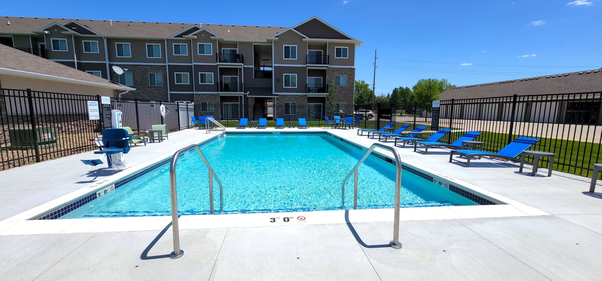 West Des Moines, IA Apartments Alice Patricia Gallery