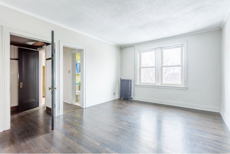 The Oakwood Manor Apartments