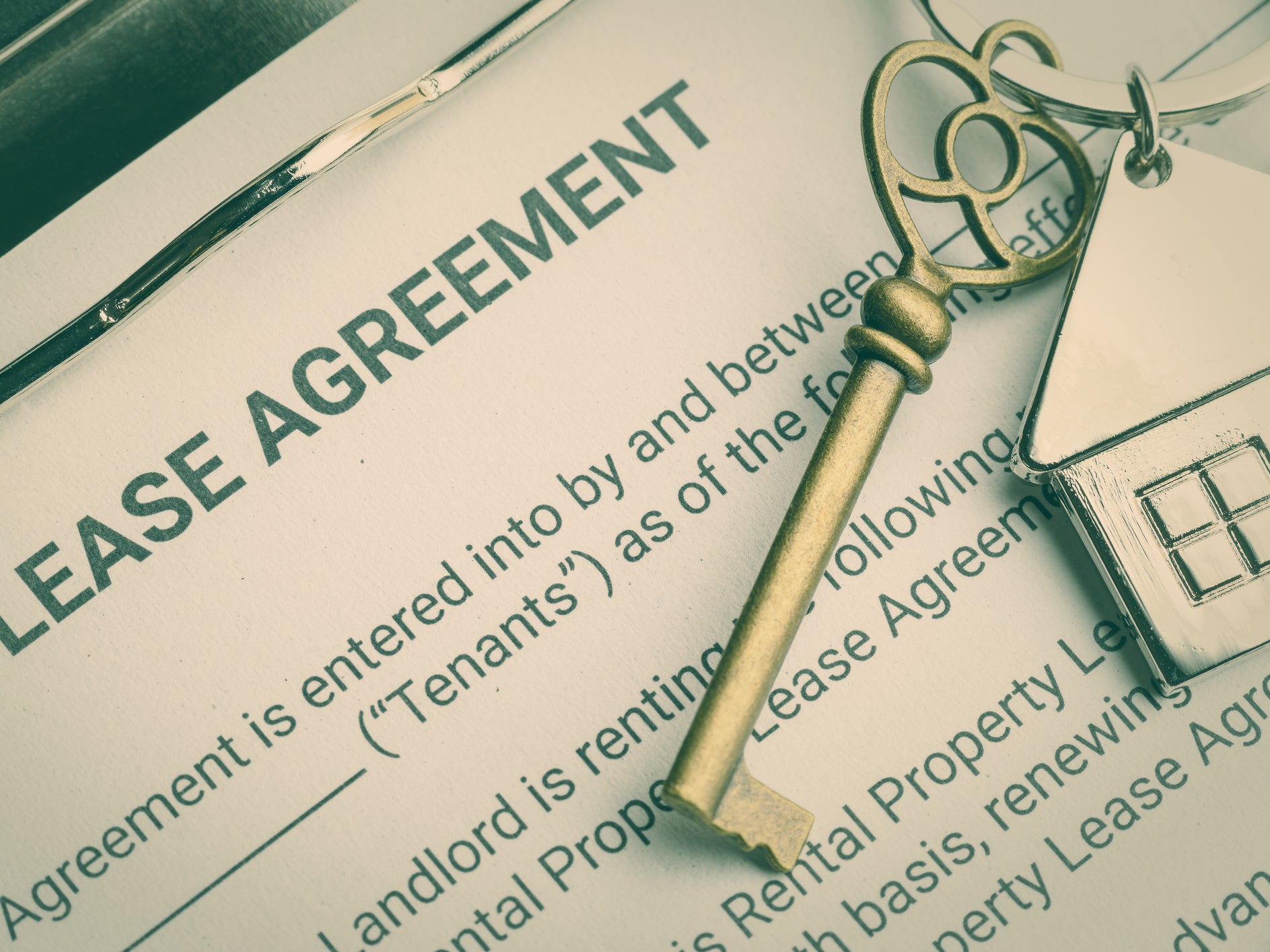 What To Do If A Joint Tenant Breaks Your Lease