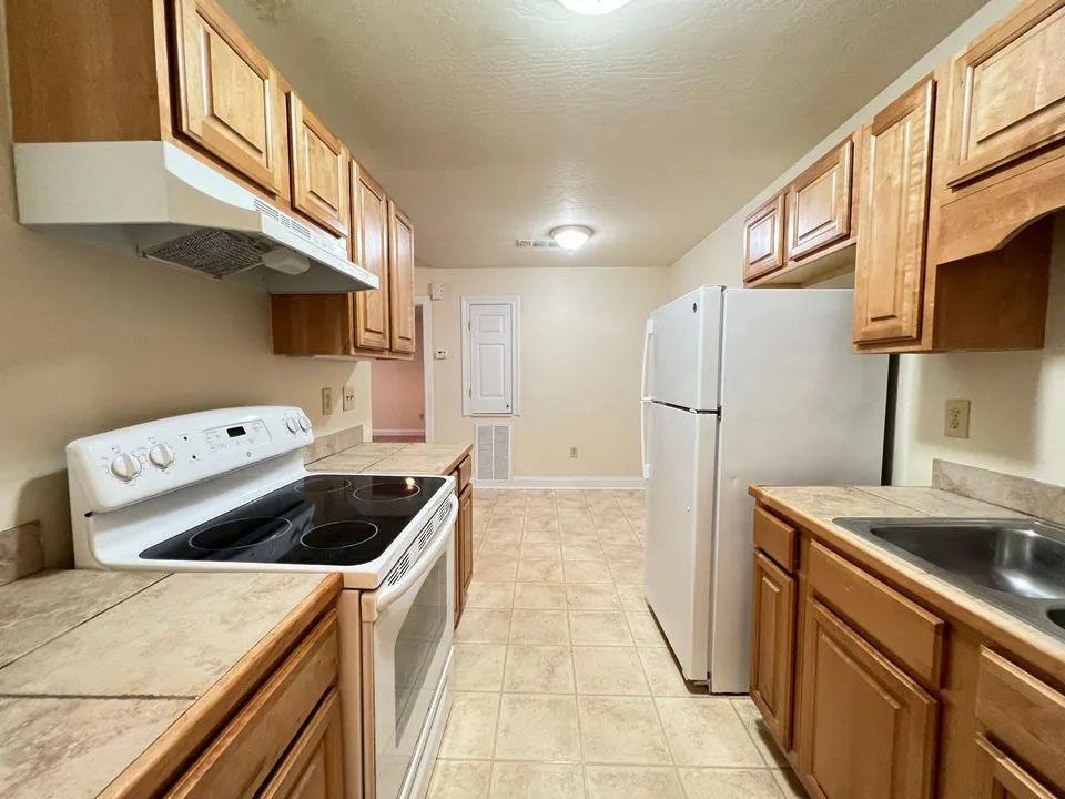 Eagle Pointe Apartment Homes Apartments for Rent in Hattiesburg, MS