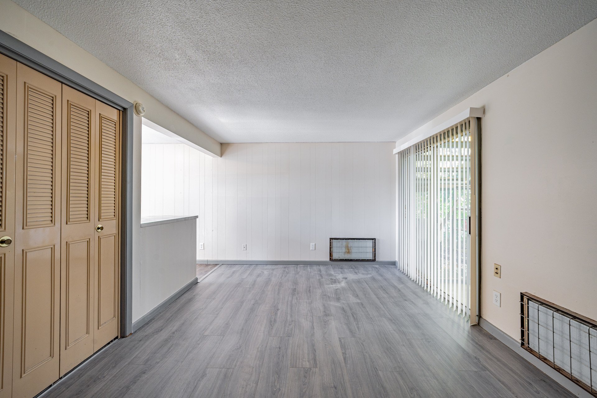 HOME Thamesport Apartments Groton, CT