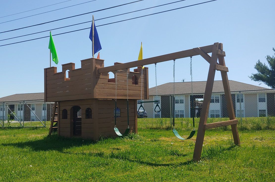 Custom Playsets Delivery + Installation Emerald Playsets