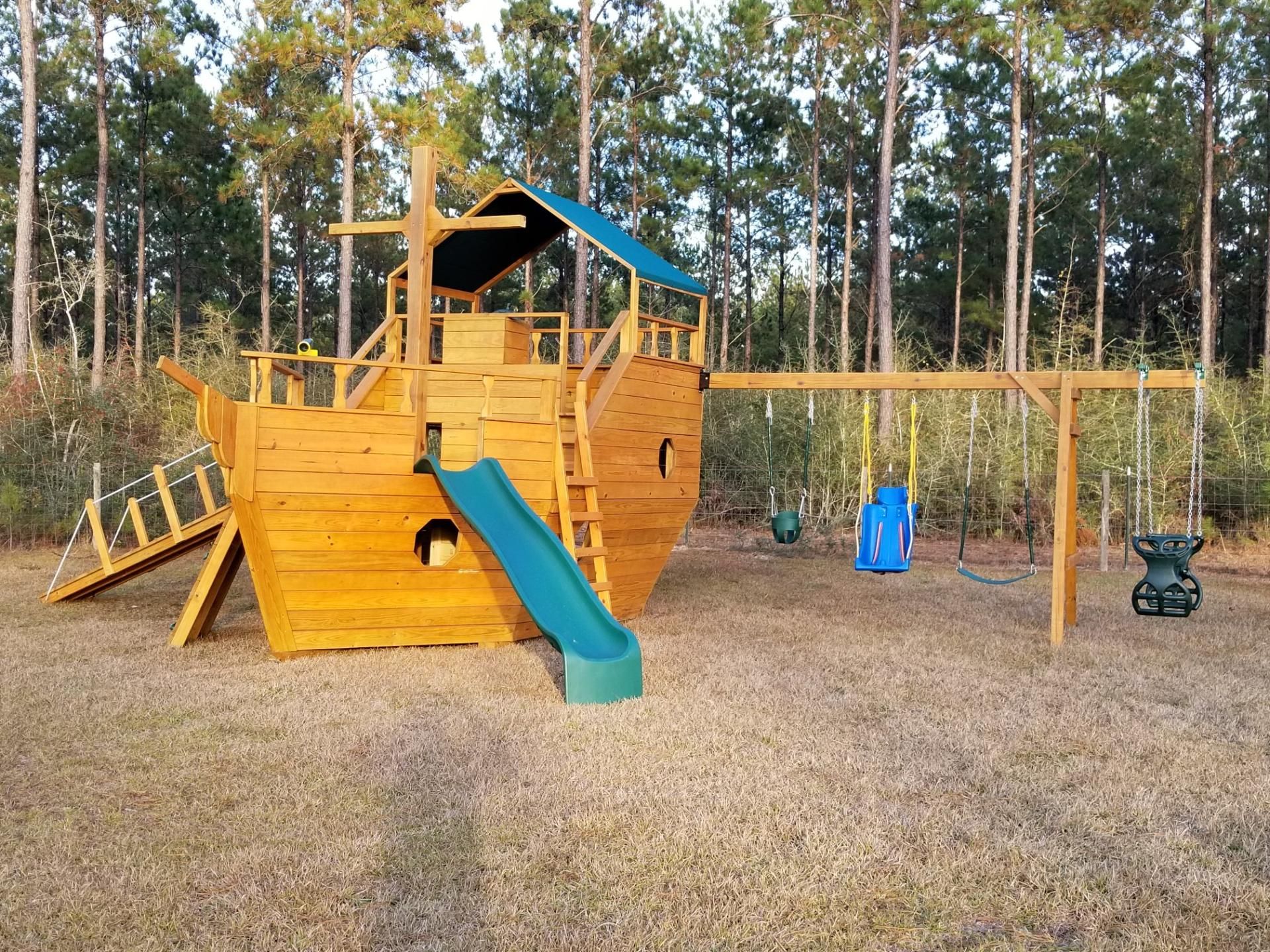 Custom Playsets Delivery + Installation Emerald Playsets