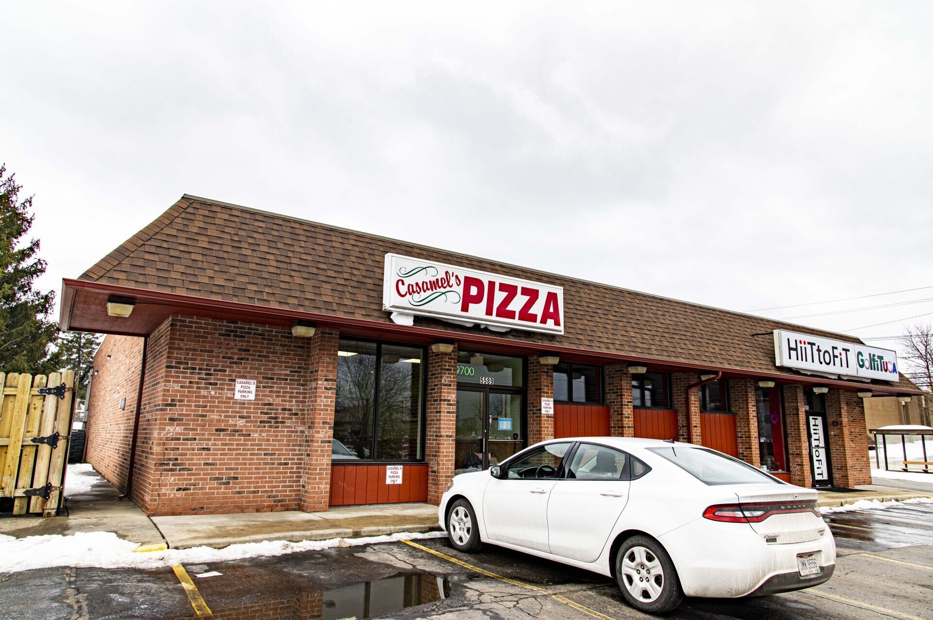 Contact Casamel's Pizza Pizza restaurant and delivery Parma, OH