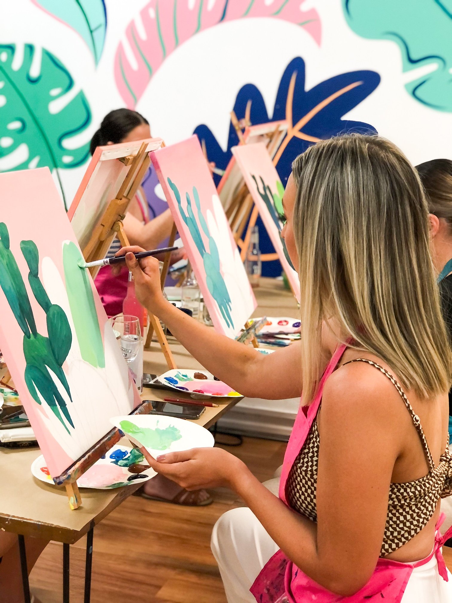 Wasted Paint Paint & Sip Studio, Townsville.