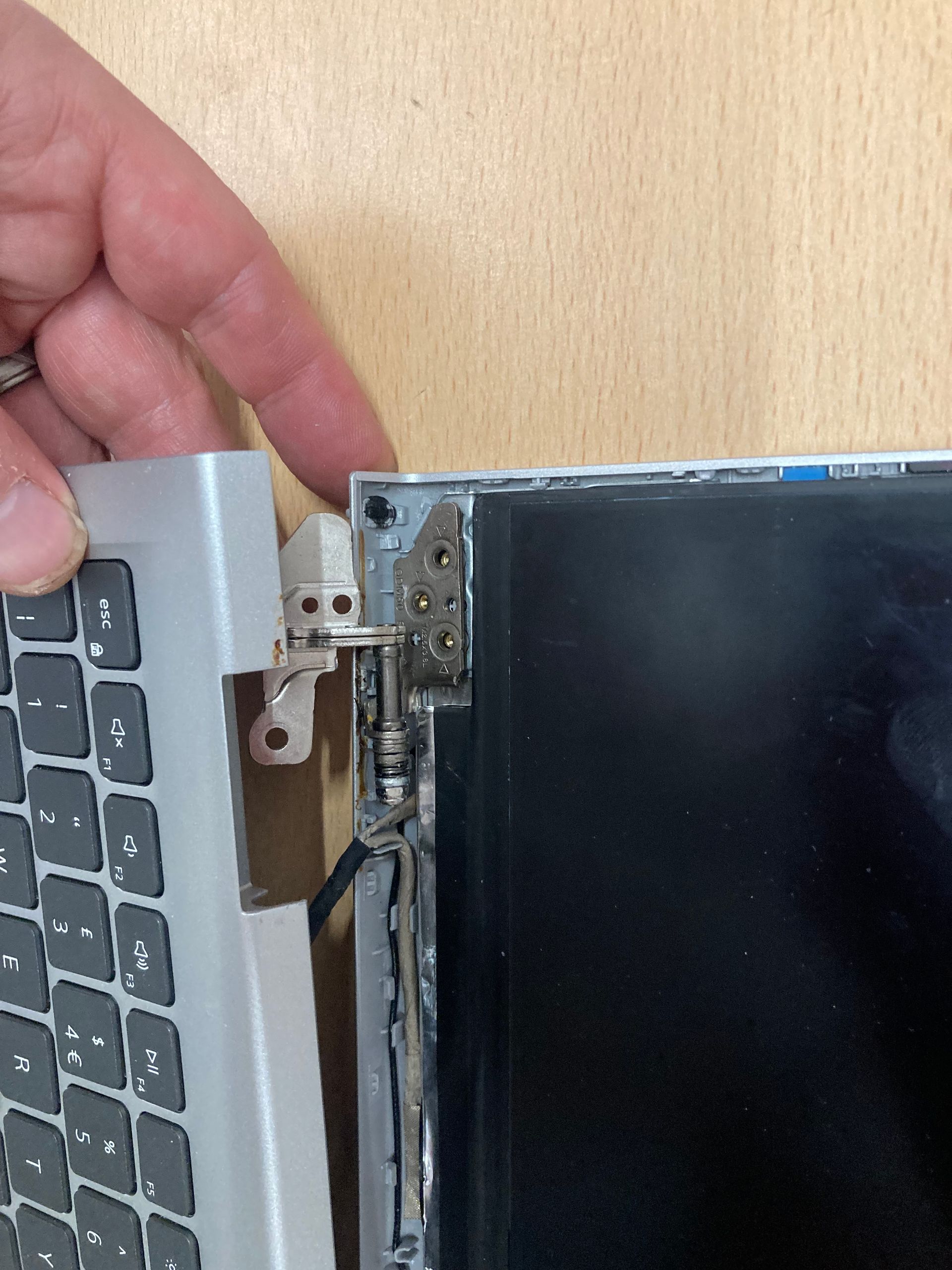 Laptop Top Cover Replacement