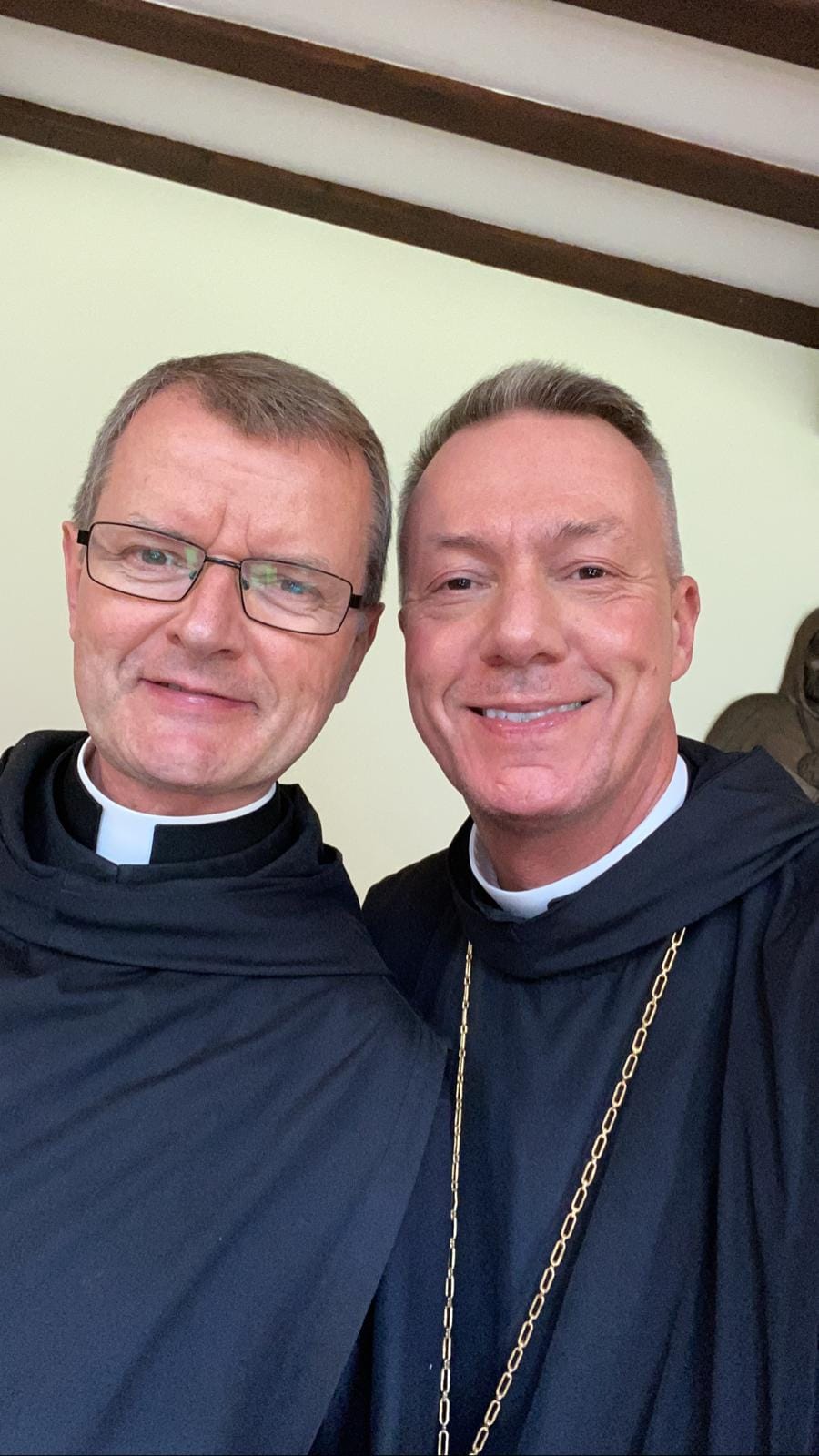 LISTEN to Chilworth's Benedictine monks sing GREGORIAN CHANT