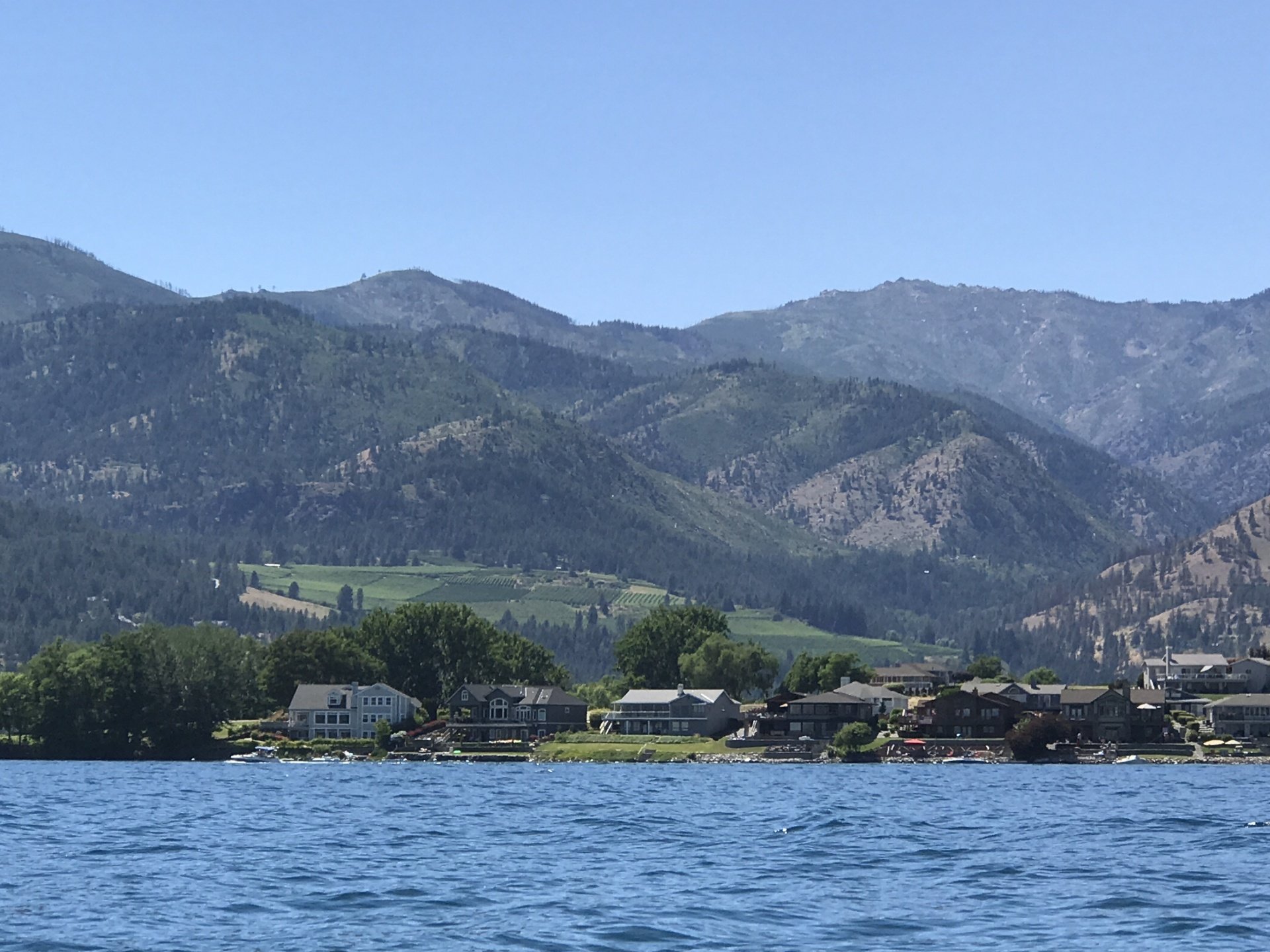 Photos of a Lake Chelan Vacation Home Rental at The Lookout