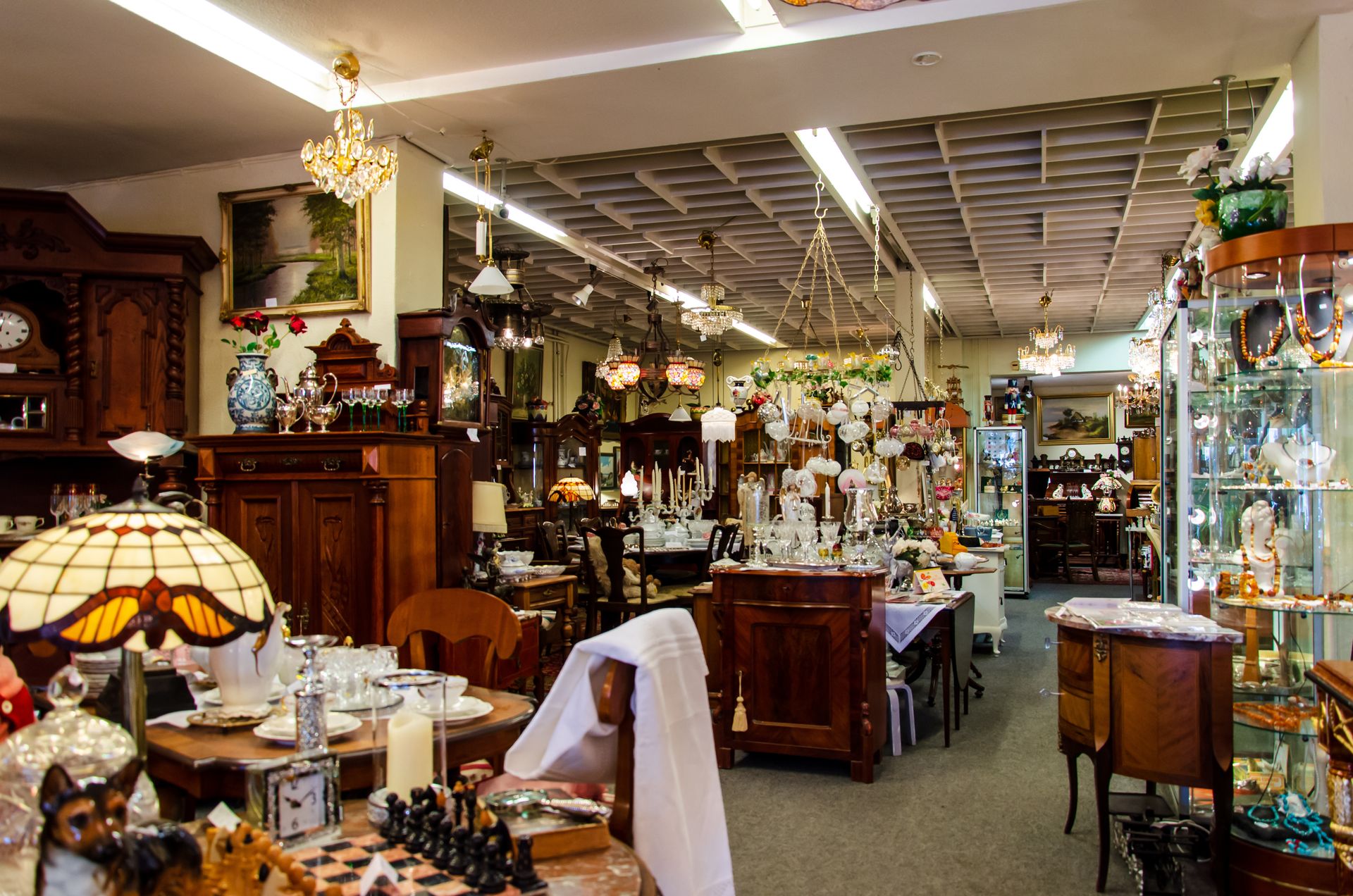 Browsing Fine Art in Huntsville, Alabama A Creative Hub