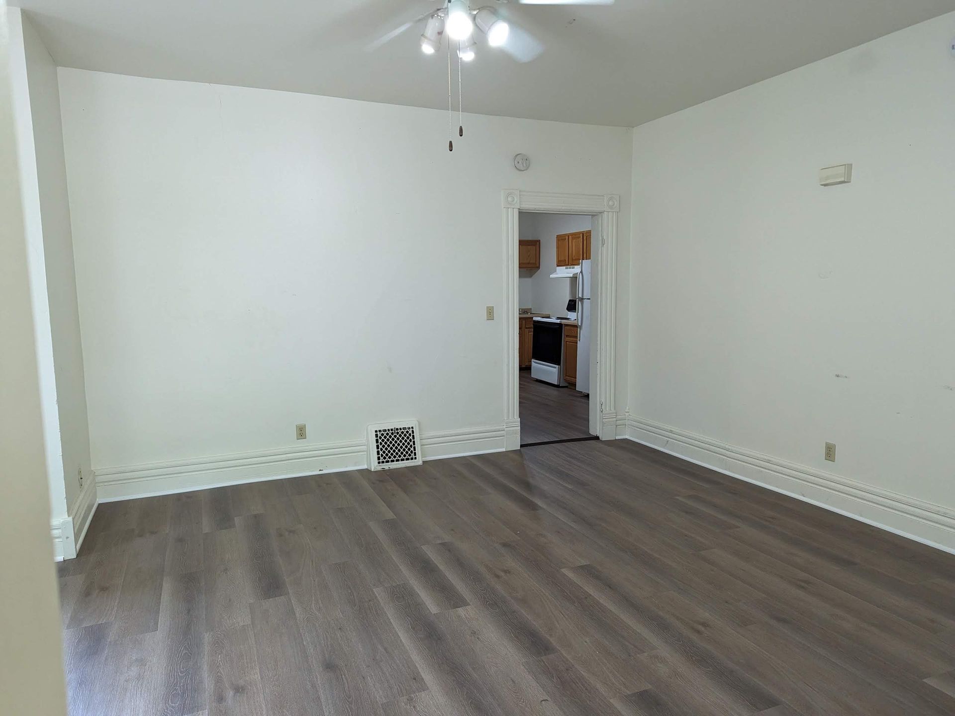 Three Bedroom Student Housing & Rentals La Crosse, WI