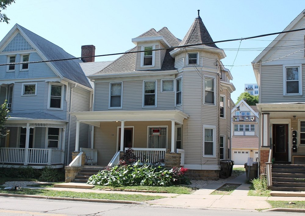 Madison, WI Apartments & Student Housing Yahara